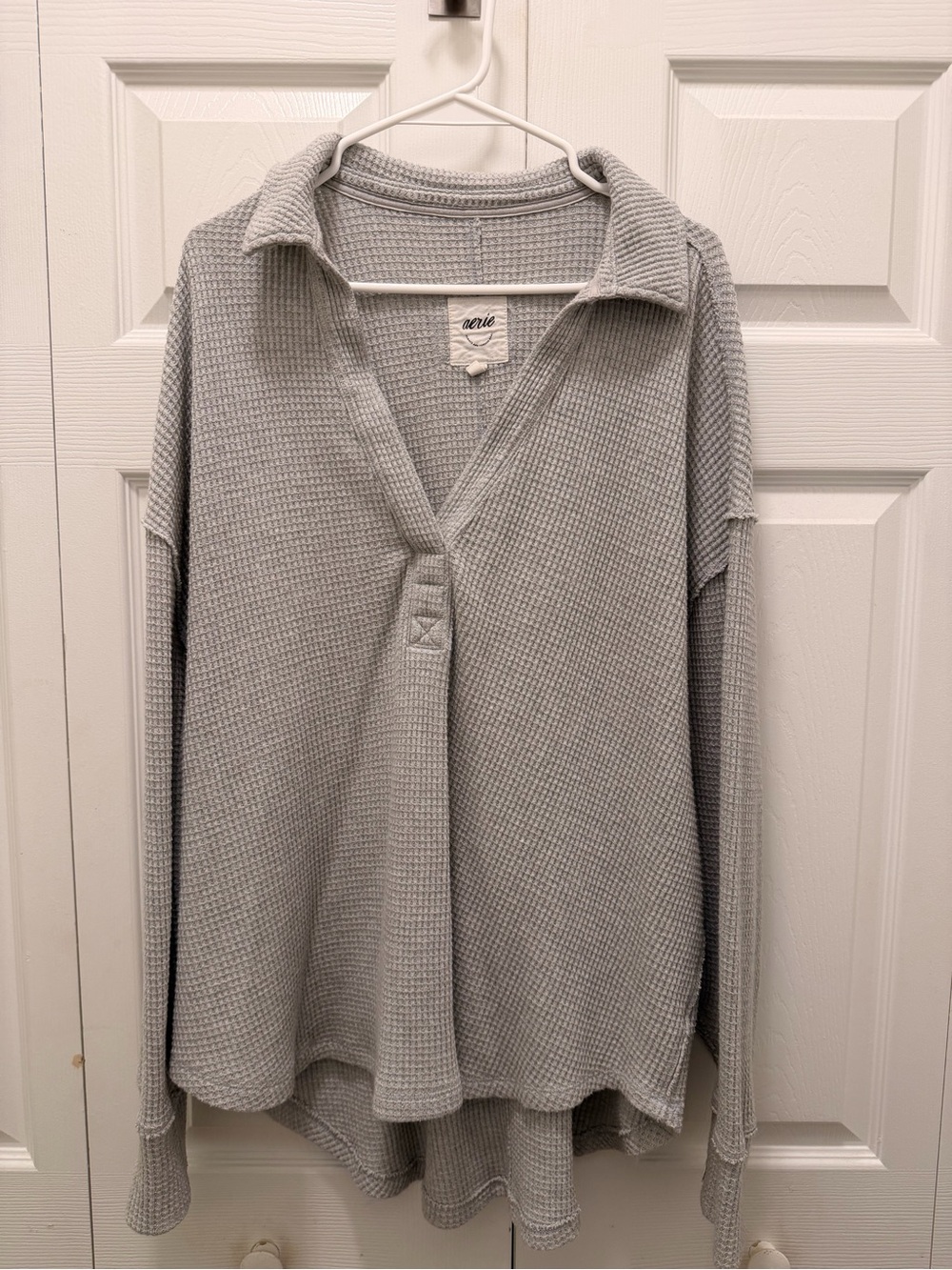 aerie Gray Waffle Knit Open V Pullover
